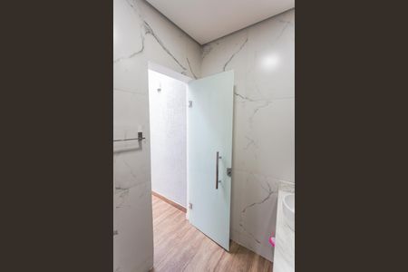 Casa à venda com 180m², 4 quartos e 2 vagas Casa à venda com 180m², 4 quartos e 2 vagasBanheiro da Suíte 2