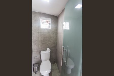 Casa à venda com 180m², 4 quartos e 2 vagas Casa à venda com 180m², 4 quartos e 2 vagasEspaço Gourmet - Lavabo