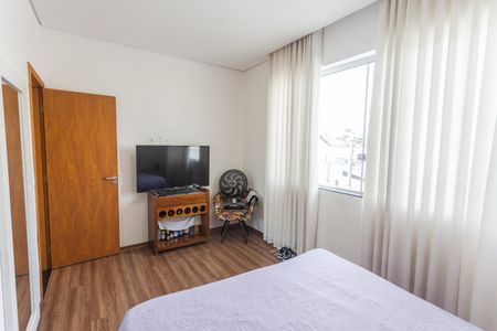 Casa à venda com 180m², 4 quartos e 2 vagas Casa à venda com 180m², 4 quartos e 2 vagasSuíte 1