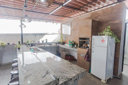 Casa à venda com 180m², 4 quartos e 2 vagas Casa à venda com 180m², 4 quartos e 2 vagasEspaço Gourmet