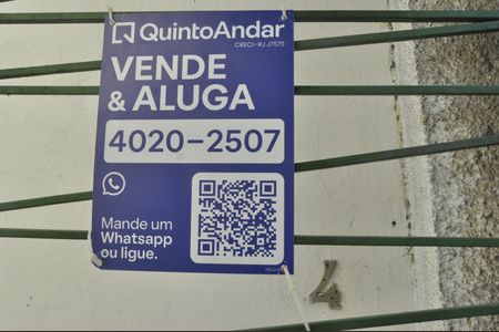 Casa à venda com 100m², 3 quartos e sem vagaFachada do Condomínio e Placa