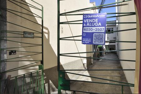 Casa à venda com 100m², 3 quartos e sem vagaFachada do Condomínio e Placa