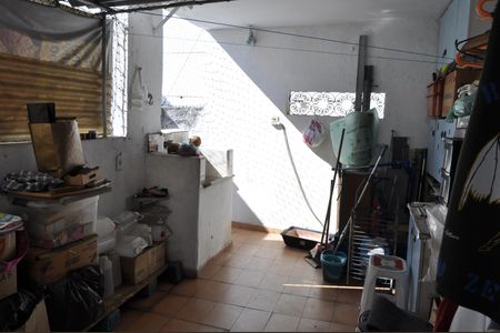 Casa à venda com 100m², 3 quartos e sem vagaDepósito