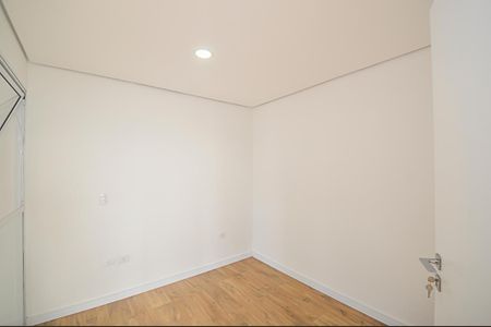 Apartamento à venda com 100m², 2 quartos e 2 vagasQuarto 2