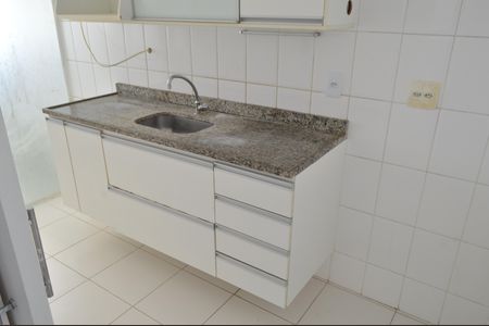 Apartamento à venda com 65m², 2 quartos e 1 vaga Apartamento à venda com 65m², 2 quartos e 1 vagaCozinha