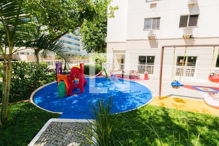 Apartamento à venda com 65m², 2 quartos e 1 vaga Apartamento à venda com 65m², 2 quartos e 1 vagaÁrea comum - Playground