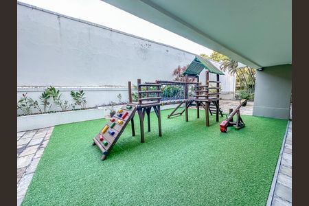 Apartamento à venda com 99m², 3 quartos e 1 vaga Apartamento à venda com 99m², 3 quartos e 1 vagaÁrea comum