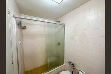 Apartamento à venda com 99m², 3 quartos e 1 vaga Apartamento à venda com 99m², 3 quartos e 1 vagaBanheiro Suíte