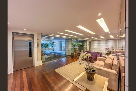 Apartamento à venda com 99m², 3 quartos e 1 vaga Apartamento à venda com 99m², 3 quartos e 1 vagaÁrea comum