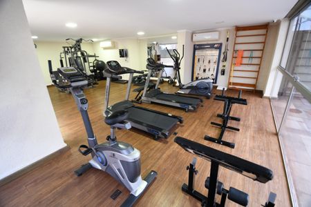 Apartamento à venda com 168m², 3 quartos e 2 vagasÁrea comum - Academia