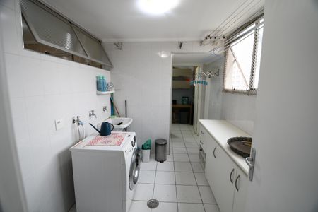 Apartamento à venda com 168m², 3 quartos e 2 vagasÁrea de Serviço