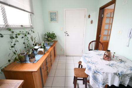 Apartamento à venda com 168m², 3 quartos e 2 vagasCozinha