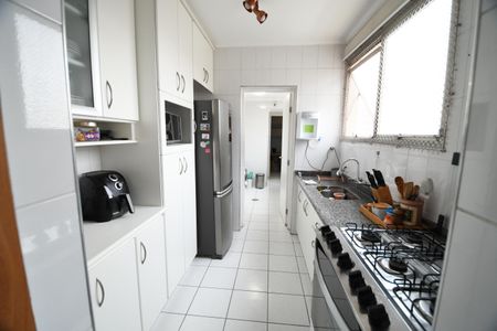 Apartamento à venda com 168m², 3 quartos e 2 vagasCozinha