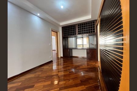 Apartamento à venda com 160m², 4 quartos e 4 vagas Apartamento à venda com 160m², 4 quartos e 4 vagasFoto 18