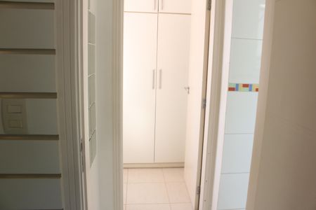 Casa à venda com 242m², 3 quartos e 3 vagasQuarto 2