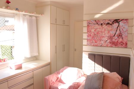 Casa à venda com 242m², 3 quartos e 3 vagasQuarto 3 - Suíte