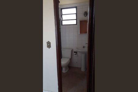 Apartamento à venda com 60m², 3 quartos e 1 vaga Apartamento à venda com 60m², 3 quartos e 1 vagaBanheiro