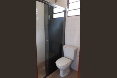 Apartamento à venda com 60m², 3 quartos e 1 vaga Apartamento à venda com 60m², 3 quartos e 1 vagaBanheiro