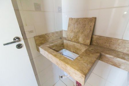 Apartamento para alugar com 40m², 2 quartos e 1 vaga Apartamento para alugar com 40m², 2 quartos e 1 vagaBanheiro