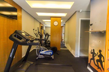 Apartamento para alugar com 40m², 2 quartos e 1 vaga Apartamento para alugar com 40m², 2 quartos e 1 vagaAcademia