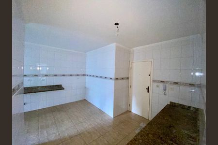 Apartamento para alugar com 170m², 4 quartos e 2 vagas Apartamento para alugar com 170m², 4 quartos e 2 vagasCozinha