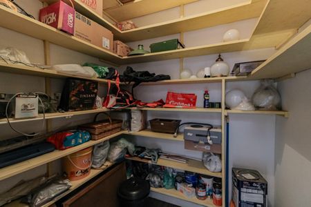 Apartamento à venda com 100m², 2 quartos e sem vaga Apartamento à venda com 100m², 2 quartos e sem vagaQuarto de Serviço