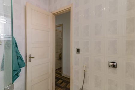 Apartamento à venda com 100m², 2 quartos e sem vaga Apartamento à venda com 100m², 2 quartos e sem vagaBanheiro Social