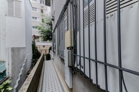 Apartamento à venda com 100m², 2 quartos e sem vaga Apartamento à venda com 100m², 2 quartos e sem vagaCorredor de acesso