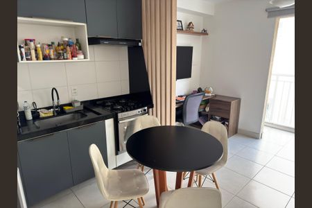 Apartamento à venda com 37m², 1 quarto e 1 vagaCozinha e Área de Serviço