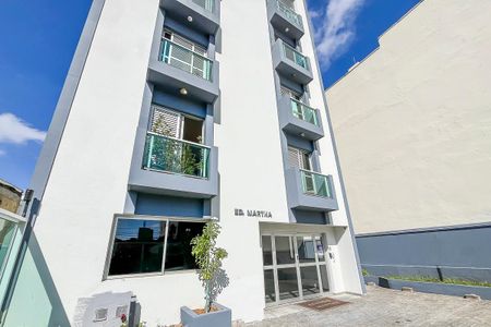 Apartamento à venda com 115m², 2 quartos e 2 vagasFachada + plaquinha