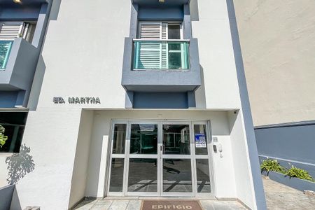 Apartamento à venda com 115m², 2 quartos e 2 vagasFachada + plaquinha
