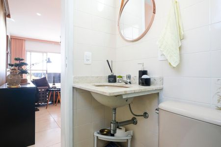 Apartamento à venda com 115m², 2 quartos e 2 vagasBanheiro cobertura