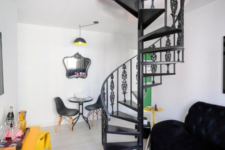 Apartamento à venda com 115m², 2 quartos e 2 vagasSala