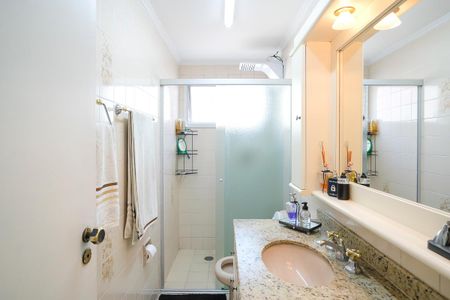 Apartamento à venda com 115m², 2 quartos e 2 vagasBanheiro