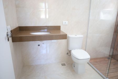 Casa à venda com 190m², 3 quartos e 2 vagasBanheiro