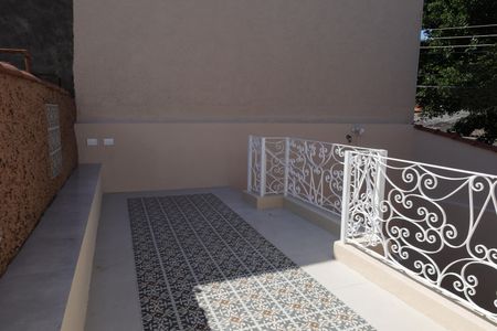 Casa à venda com 190m², 3 quartos e 2 vagasÁrea Externa