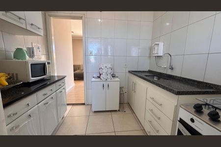 Apartamento à venda com 64m², 2 quartos e sem vaga Apartamento à venda com 64m², 2 quartos e sem vagaCozinha