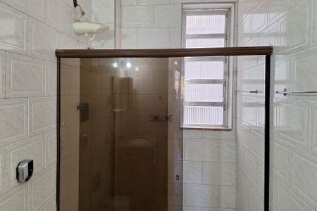 Apartamento à venda com 130m², 3 quartos e 1 vaga Apartamento à venda com 130m², 3 quartos e 1 vagaBanheiro Social