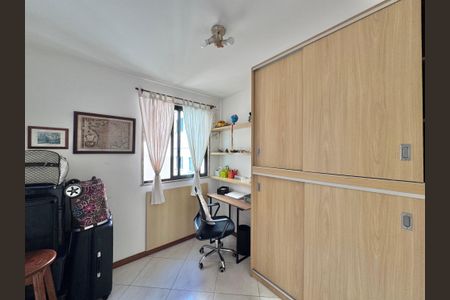 Apartamento à venda com 91m², 3 quartos e 1 vagaQuarto 2