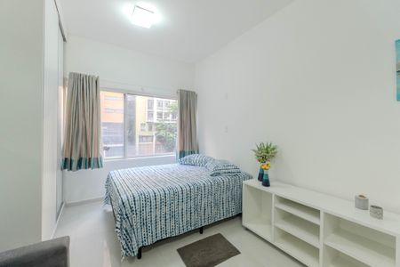 Apartamento à venda com 27m², 1 quarto e sem vaga Apartamento à venda com 27m², 1 quarto e sem vagaStudio