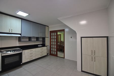 Casa à venda com 146m², 3 quartos e 2 vagasCozinha