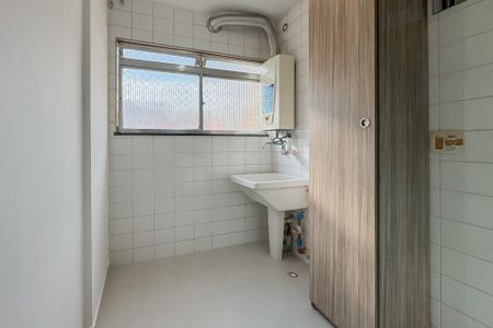 Apartamento à venda com 65m², 2 quartos e 1 vaga Apartamento à venda com 65m², 2 quartos e 1 vagaÁrea de Serviço