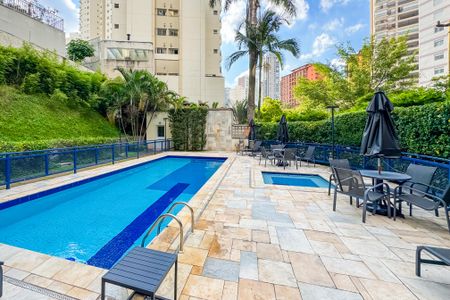 Apartamento à venda com 65m², 2 quartos e 1 vaga Apartamento à venda com 65m², 2 quartos e 1 vagaPiscina
