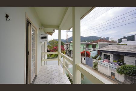 Casa para alugar com 200m², 4 quartos e 2 vagasQuarto 3 - Varanda