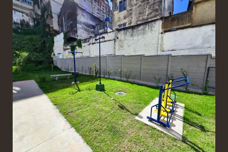 Apartamento à venda com 44m², 2 quartos e sem vagaÁrea comum