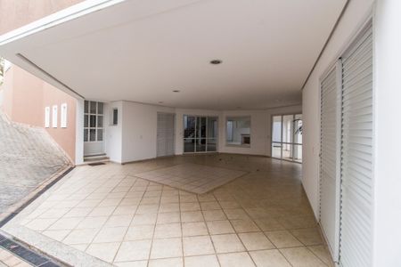 Casa à venda com 600m², 5 quartos e 2 vagasGaragem