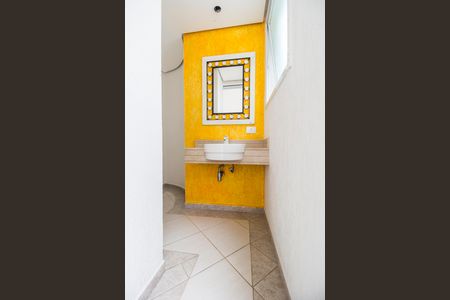 Casa à venda com 600m², 5 quartos e 2 vagasLavabo 2