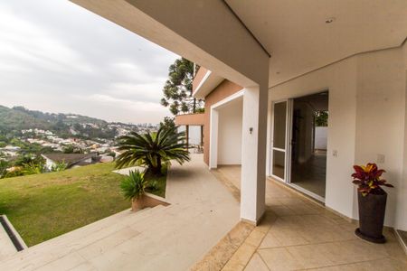 Casa à venda com 600m², 5 quartos e 2 vagasVaranda