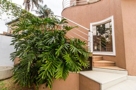 Casa à venda com 600m², 5 quartos e 2 vagasÁrea Externa