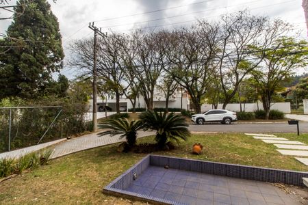 Casa à venda com 600m², 5 quartos e 2 vagasVista